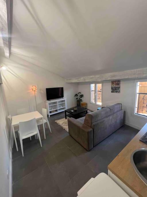 Magnifique T3 Duplex Apartamento Aubagne Exterior foto
