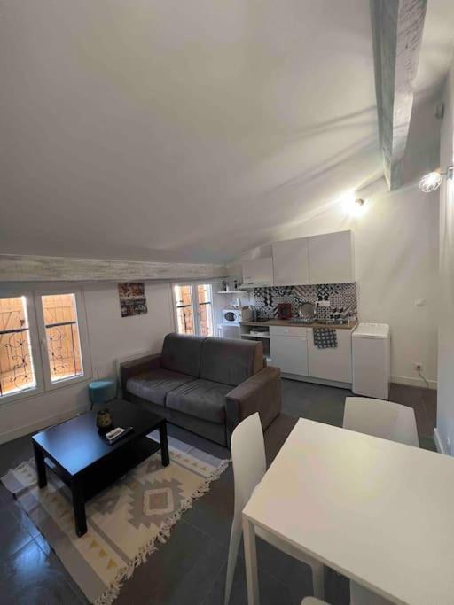 Magnifique T3 Duplex Apartamento Aubagne Exterior foto
